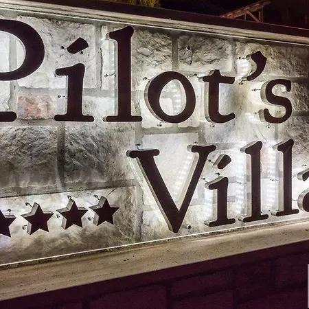 Pilot's Luxury Apart Otel